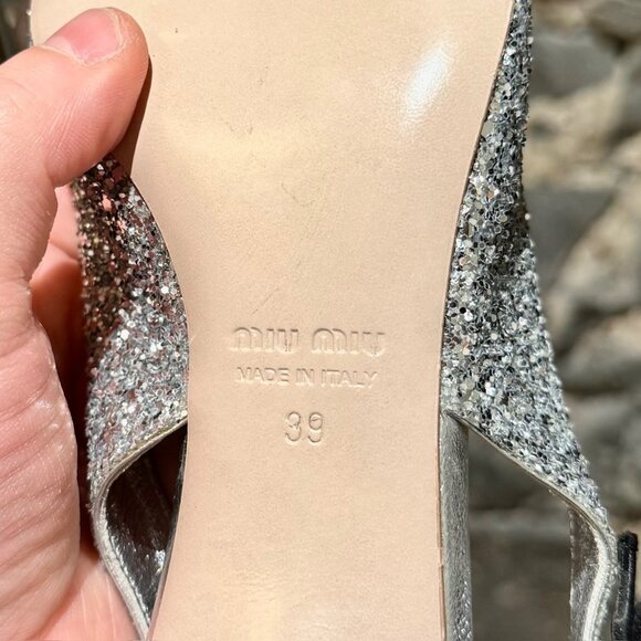 Miu Miu Silver Glitter Slingback Bow Pumps - Picture 12 of 13